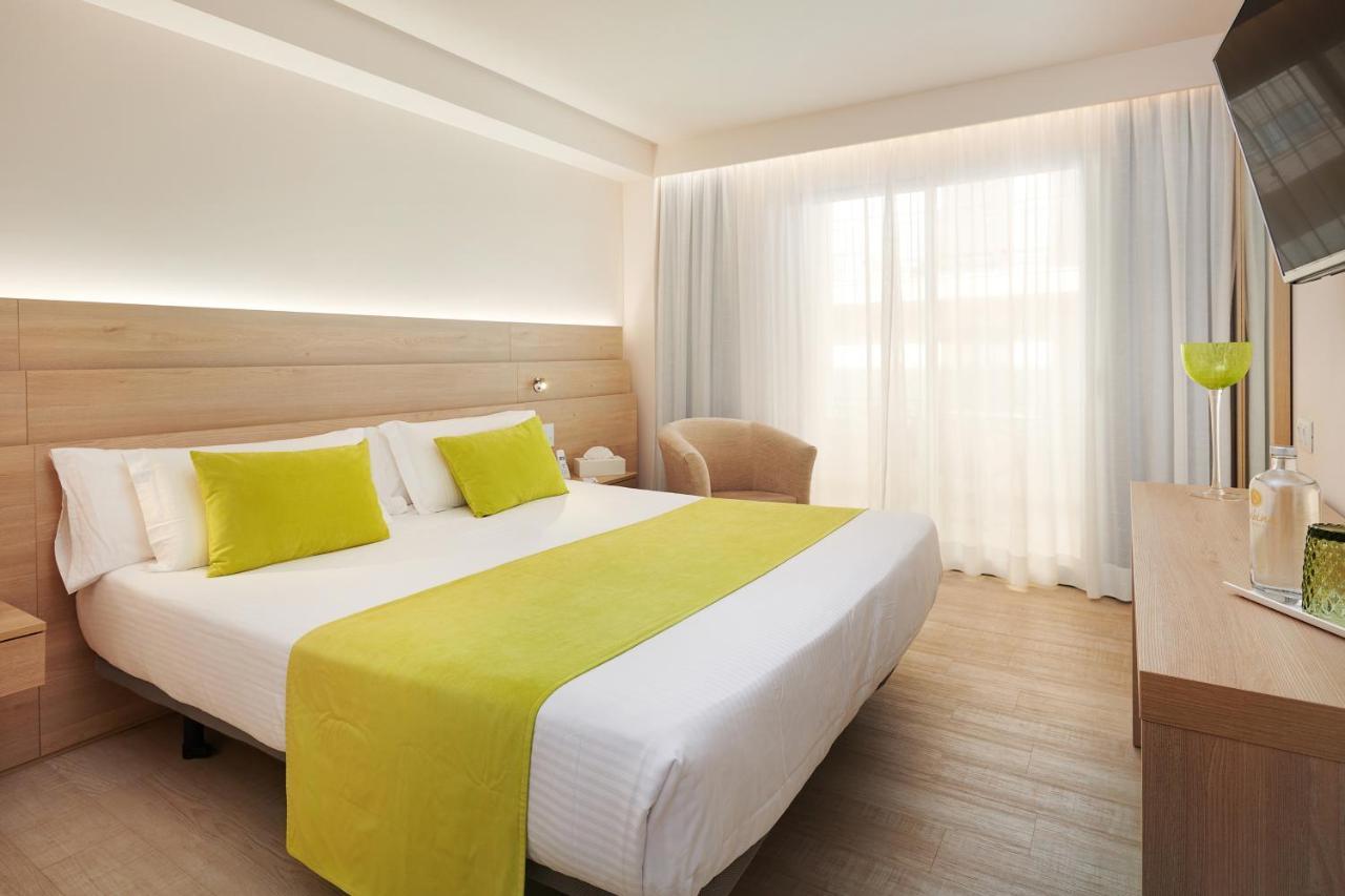 Hotel Sabina 칼라 미요르 외부 사진