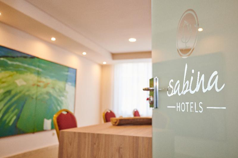 Hotel Sabina 칼라 미요르 외부 사진