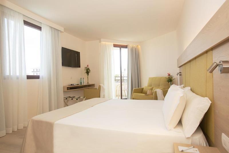 Hotel Sabina 칼라 미요르 외부 사진